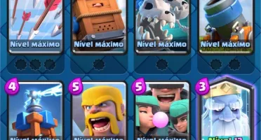 Clash Royale NV 13 com várias skins de Torre e cartas Full