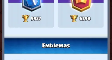 Clash Royale NV 13 com várias skins de Torre e cartas Full