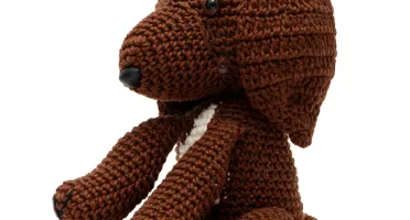Cachorro Marrom Numquiditu em Amigurumi