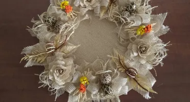Base de Arranjo de Mesa com Flores de Juta - 32 cm