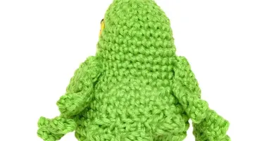 Papagaio Verde e Amarelo em Amigurumi