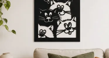 Quadro Vazado de Gatos em MDF Preto 35 x 25 cm