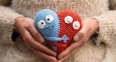 Abraço do Coração Amigurumi