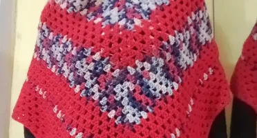 Poncho de crochê
