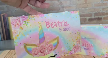 Kit Colorir Unicórnio com Caixinha Maleta