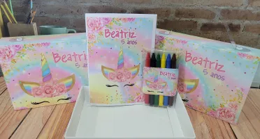 Kit Colorir Unicórnio com Caixinha Maleta