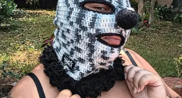 Balaclava Palhaço Camuflado em crochê