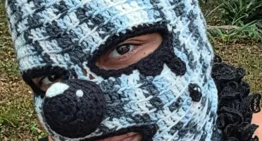 Balaclava Palhaço Camuflado em crochê