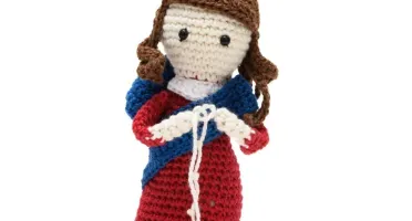 Nossa Senhora Desatadora de nós em amigurumi