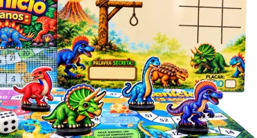 Tabuleiro e lousa Dinossauros com bolsinha e jogos