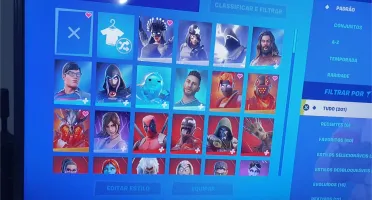 Conta de fortnite muito rara
