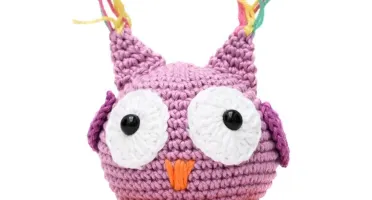 Coruja Bola em amigurumi