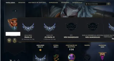Conta prata 4 com 46 Champs e 23 Skins + 1 Fragmento