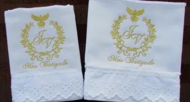 Kit Batizado com Toalha e Fralda de Ombro