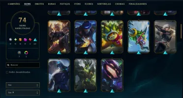 Unranked com 70 Champs e 74 Skins ( JG / TOP )