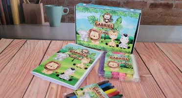 Kit Colorir e Modelar Safari com Caixinha Maleta
