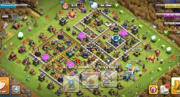 Vendo conta Clash Of clãs LV 13! Rainha 51/ Rei 45