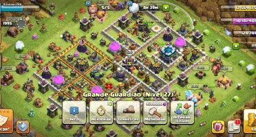 Vendo conta Clash Of clãs LV 13! Rainha 51/ Rei 45