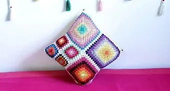 Kit Decoração Capa de Almofada/ Varal de Estrelas em Crochê