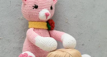 Gatinha Miau em Amigurumi