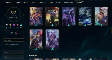 Unranked com 150 Champs e 97 Skins ( MAIN ADC )