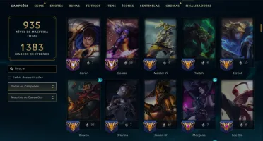 Platina 4 com TODOS os Champs e 366 Skins ( Nivel 660 )