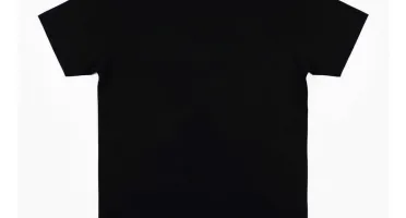 Camiseta Preta Play