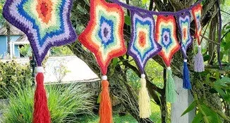 Varal de Estrelas em Crochê