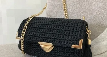 Bolsa Transversal Side Bag com Corrente