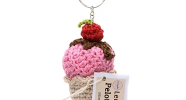 Chaveiro mini Cupcake em amigurumi