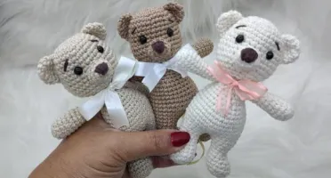 Trio de Mini Ursinho em Crochê - Amigurumi