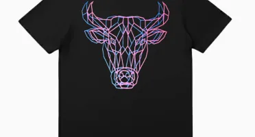 Camiseta Preta Touro