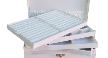 Porta-Joias Grande em Linho Off-White com Porta-Anéis