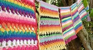 Varal de Bandeirolas Mexicanas em Crochê