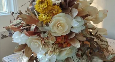 Buque com flores desidratadas - Terracota