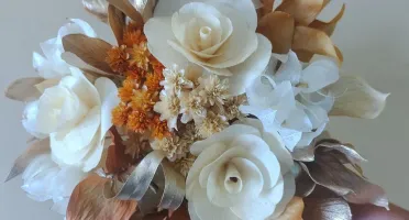 Buque com flores desidratadas - Terracota