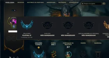 Platina 4 com 45 Champs e 5 Skins + 2 Fragmentos