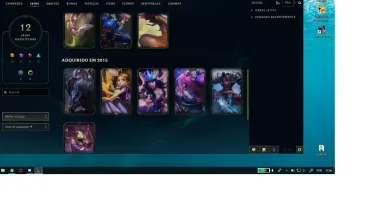 Conta no LOL Gold 1 com 54 Champs e 12 skins