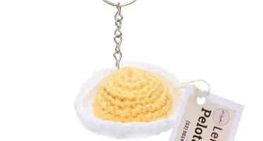 Chaveiro mini Quindim em amiguruimi