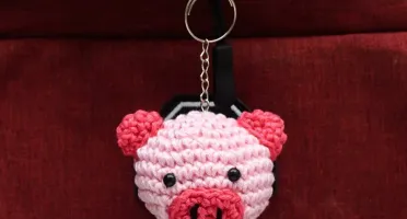 Chaveiro Porquinho Amigurumi