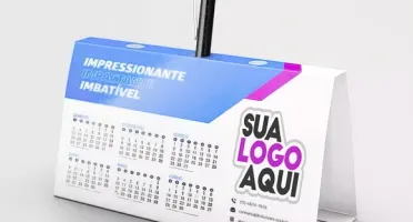 1.000 Calendários de Mesa 2027 com Porta-Caneta