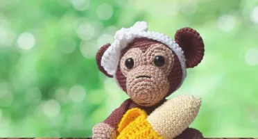 Macaquinha Nanika Amigurumi