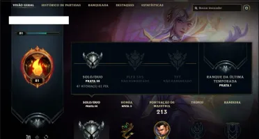 Conta prata 3 com 20 skins e 53 champs