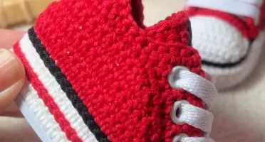 All Star de Crochê Vermelho