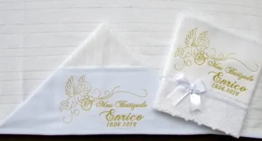 Kit Batizado com Toalha de Capuz e Toalha de Boca