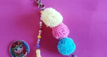 Chaveiro Pompom para Bolsas