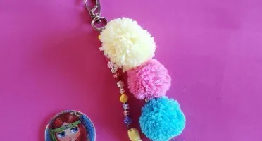 Chaveiro Pompom para Bolsas