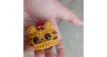 Chaveiro Gatinho Pudim de Crochê