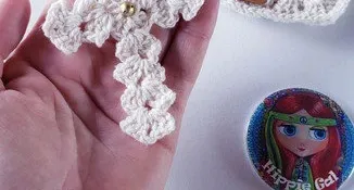 Kit Marcador de Bíblia e Saquinho em Crochê