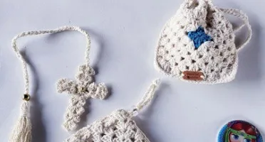 Kit Marcador de Bíblia e Saquinho em Crochê